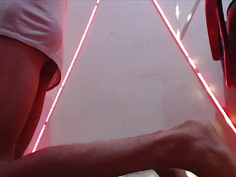 loveplayer666 online show from August 1, 2026, 4:06 pm