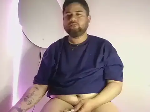 GABRIELGARCIA1313 online show from July 1, 2026, 6:40 pm