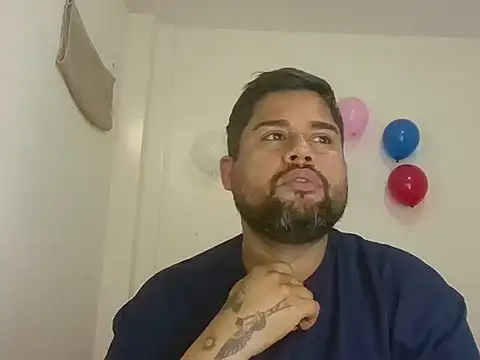 GABRIELGARCIA1313 online show from July 20, 2026, 4:42 pm