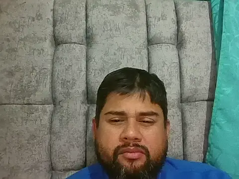 GABRIELGARCIA1313 online show from July 31, 2026, 12:10 am