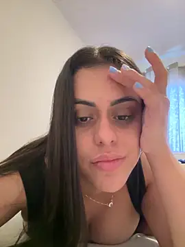 amorinha99 online show from May 19, 2026, 12:33 pm