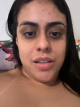 amorinha99 online show from June 15, 2026, 1:35 pm