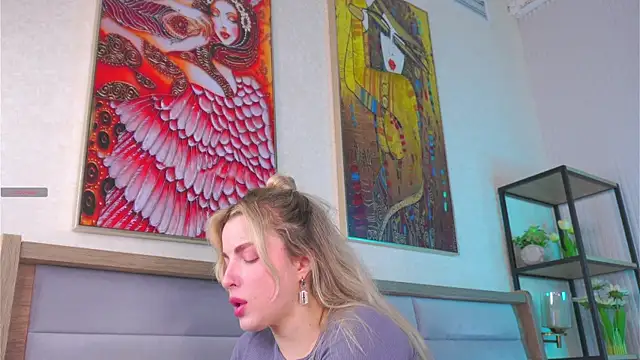 LiliBanger online show from July 10, 2026, 4:06 am