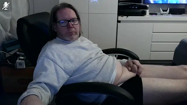 VSteph online show from April 28, 2026, 7:19 pm