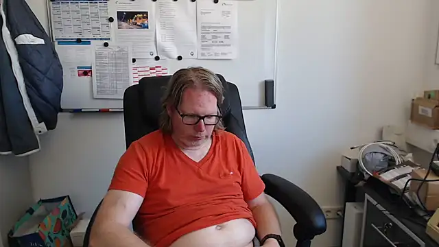 VSteph online show from June 19, 2026, 1:37 pm