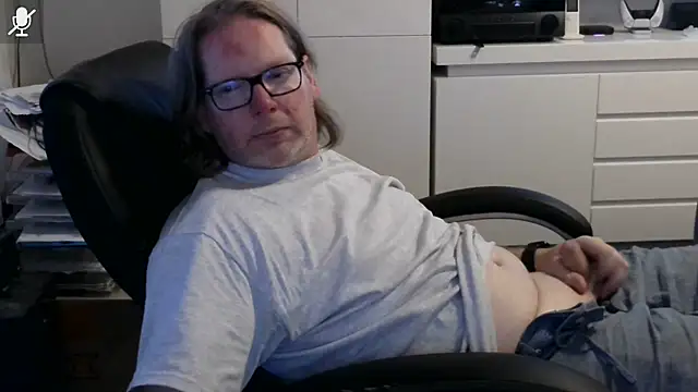 VSteph online show from July 2, 2026, 7:42 pm