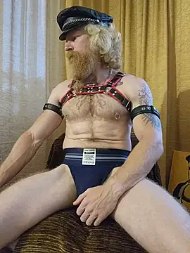Gingerbeard40 online show from June 27, 2026, 4:39 am