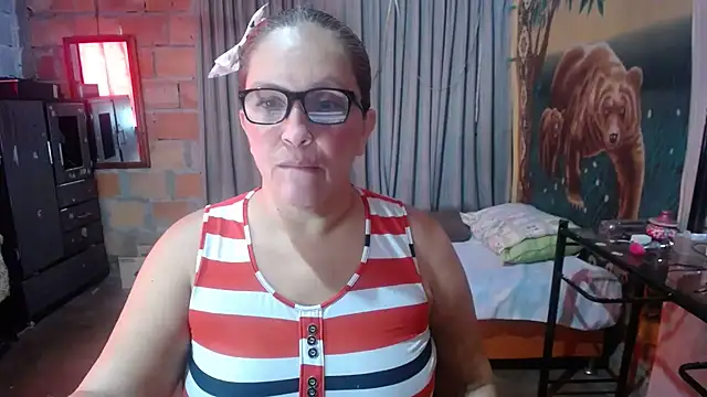 mom son dirty online show from June 5, 2026, 2:12 pm