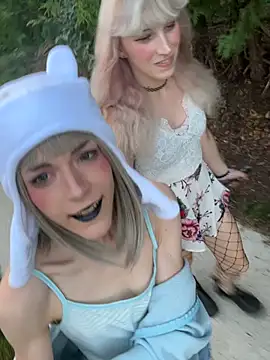 PeachyPrim online show from July 11, 2026, 12:57 am