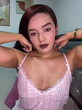 Melanyprada online show from June 21, 2026, 6:16 am