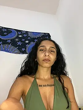 dafyne  online show from July 6, 2026, 5:59 am