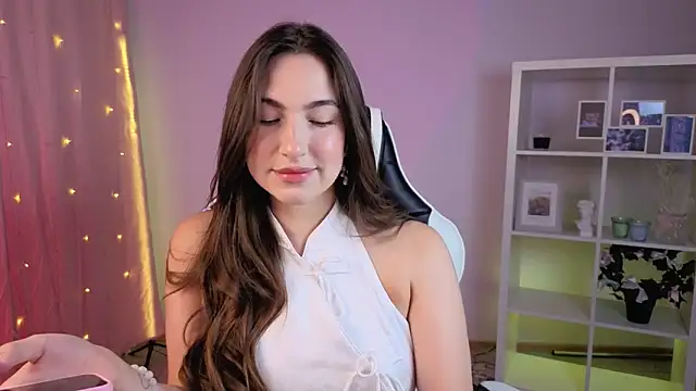 MelissaLovvv online show from June 21, 2026, 10:29 am