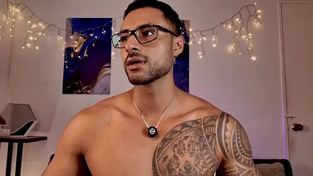 LiamGarcia1 online show from July 23, 2026, 3:43 pm