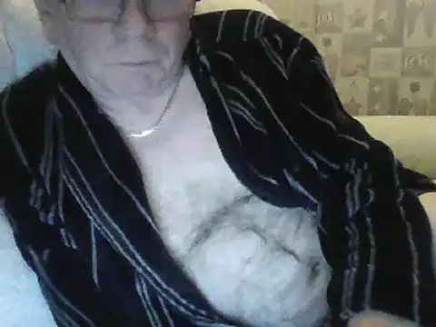 gibbo62 online show from January 3, 2025, 2:43 am