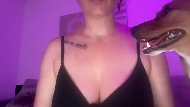 Serena 4you online show from June 24, 2026, 8:08 pm