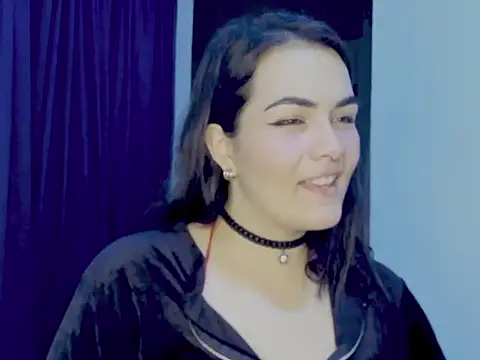 Babe-sofi online show from June 25, 2026, 5:12 am