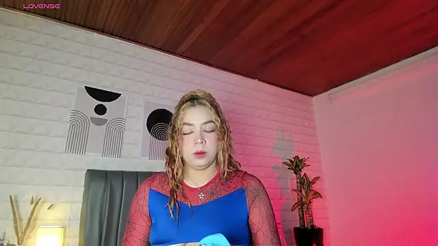 Lizzie-Evans online show from July 23, 2026, 12:03 pm
