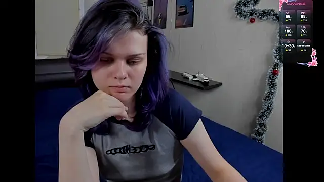 JulieTaylors online show from July 27, 2026, 8:38 pm
