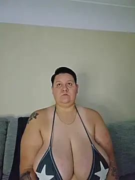 DevilDahm online show from July 10, 2026, 5:37 pm