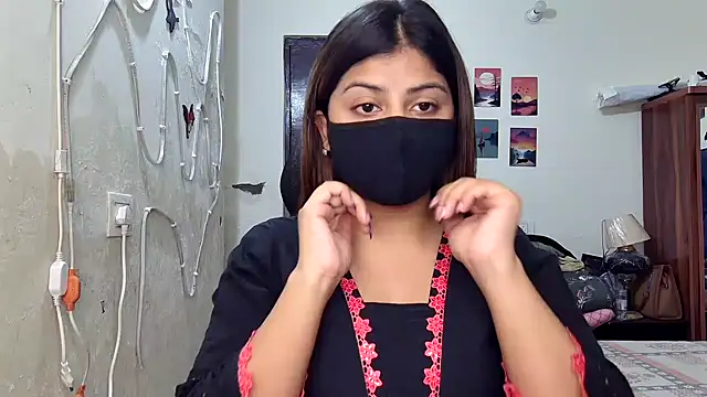 Hoty-Shivangi online show from June 30, 2026, 9:49 pm