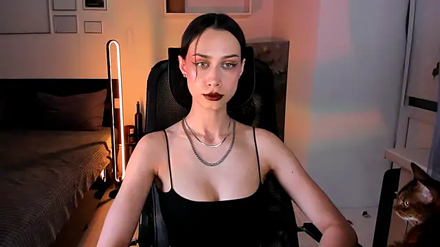 unaericaabistrong online show from May 15, 2026, 8:27 pm