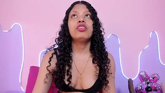 Mingie Rouse online show from July 22, 2026, 3:09 am