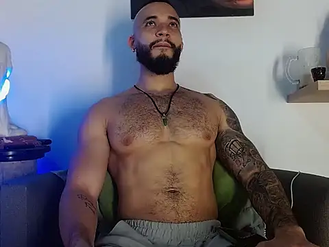 Morgann jones online show from May 30, 2026, 11:35 pm