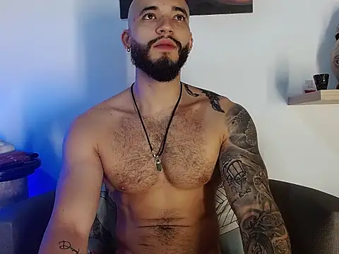 Morgann jones online show from May 31, 2026, 3:19 pm