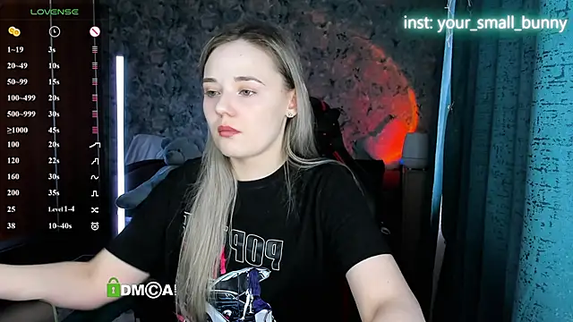 Your small bunny online show from April 28, 2026, 2:27 am