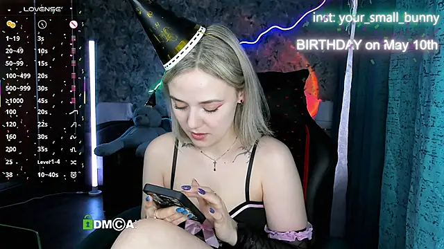 Your small bunny online show from May 9, 2026, 2:06 am