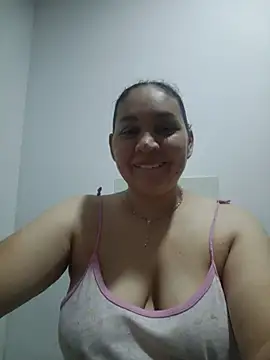 MirandaSoto online show from June 14, 2026, 2:57 am