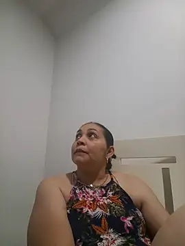 MirandaSoto online show from July 22, 2026, 4:04 am