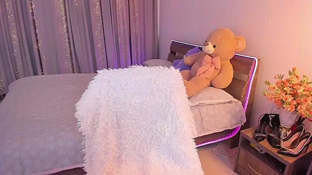 Dollyaa online show from July 22, 2026, 1:19 am