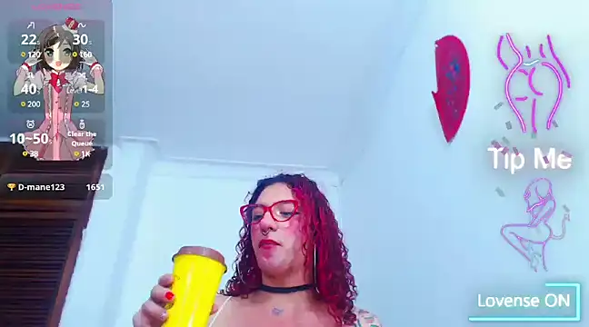 Skarleth77 online show from February 18, 2025, 3:21 pm