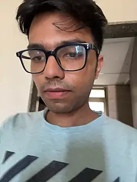 BoyzaraHatke online show from May 18, 2026, 8:53 am