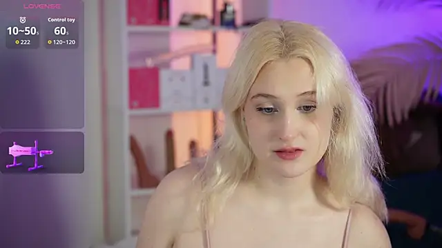 tiffannyjons online show from July 19, 2026, 6:22 pm