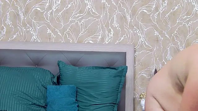CassidyVelvet online show from July 5, 2026, 2:51 am