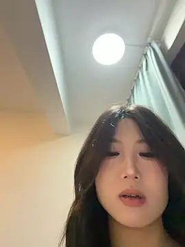xyebobs online show from June 20, 2026, 3:26 pm
