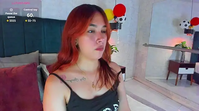 AdeleAndersonn online show from July 6, 2026, 7:38 pm