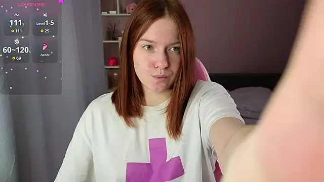 Snapshot of CassieJuice69 chatting on May 22, 2026, 3:39 pm CassieJuice69 online show from May 22, 2026, 3:39 pm