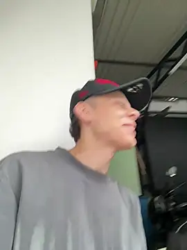 Daddyrich 632 online show from July 12, 2026, 11:34 am