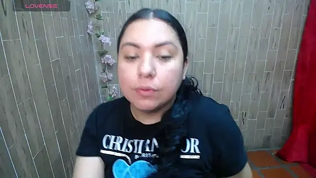 solyeria online show from July 6, 2026, 3:14 pm