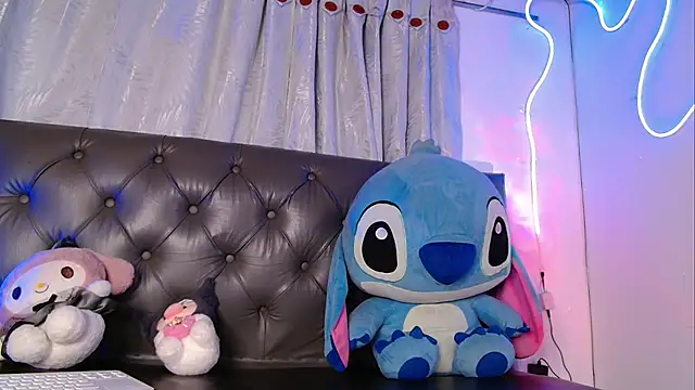 evie cloud online show from June 5, 2026, 6:52 am