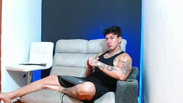 Snapshot of JUSTIN_FULLER1 chatting on April 29, 2026, 3:54 am JUSTIN FULLER1 online show from April 29, 2026, 3:54 am