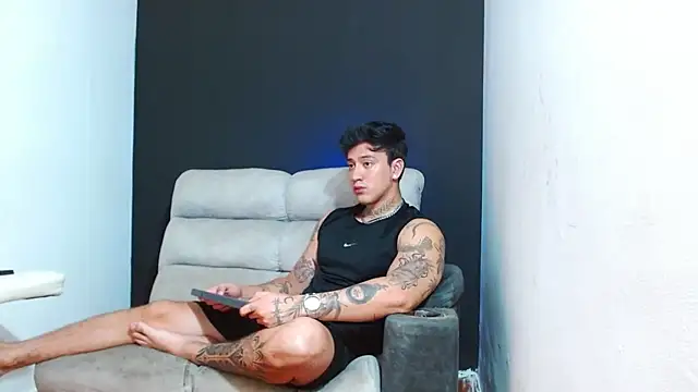 Snapshot of JUSTIN_FULLER1 chatting on August 2, 2026, 4:16 pm JUSTIN FULLER1 online show from August 2, 2026, 4:16 pm