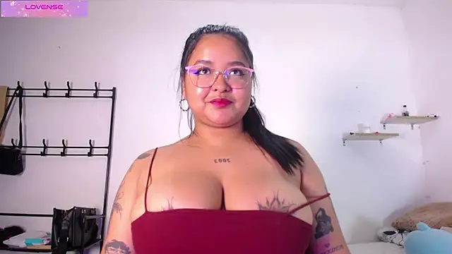 alaia 03 online show from July 29, 2026, 7:01 pm