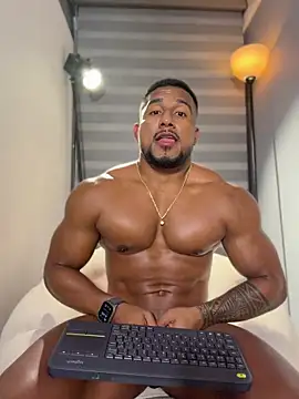 CallumMuscle online show from July 23, 2026, 11:46 pm