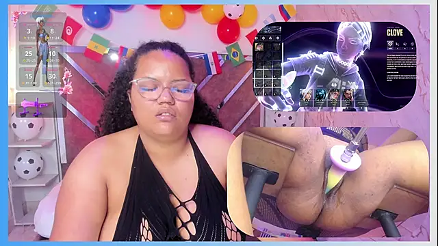 MhiaRey online show from June 12, 2026, 1:43 pm