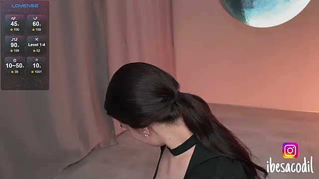 adriana allien online show from July 21, 2026, 11:07 pm