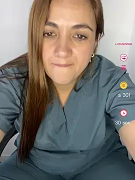 Shianrose online show from May 25, 2026, 7:31 pm